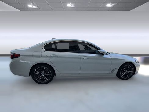 Used 2023 BMW 530i w/ Premium Package RWD image 8