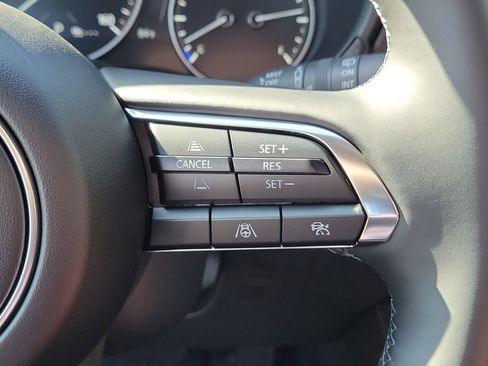 New 2026 MAZDA MAZDA3 Hatchback w/Premium Plus Pkg image 24