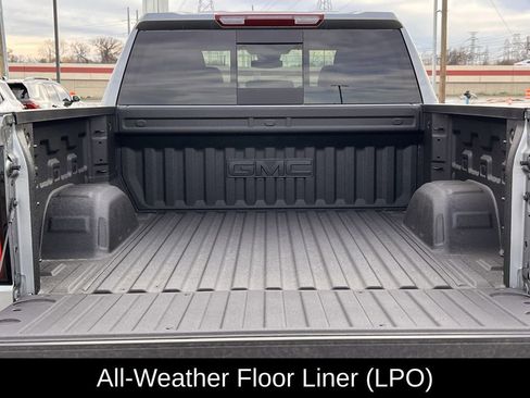 New 2026 GMC Sierra 1500 Elevation image 25