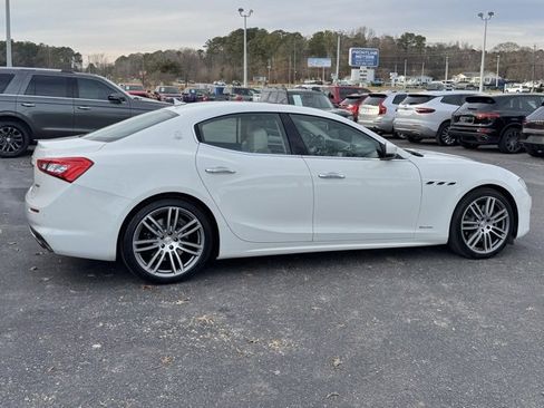 Used 2018 Maserati Ghibli S GranLusso image 7