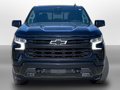 Used 2024 Chevrolet Silverado 1500 RST w/ Convenience Package II image 3