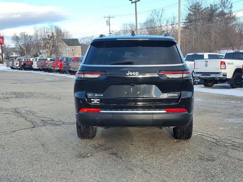 Used 2022 Jeep Grand Cherokee L Laredo w/ Luxury Tech Group I image 6