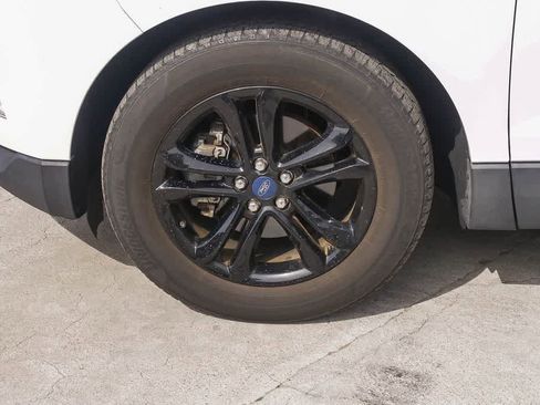 Used 2020 Ford Edge SEL w/ Convenience Package image 5