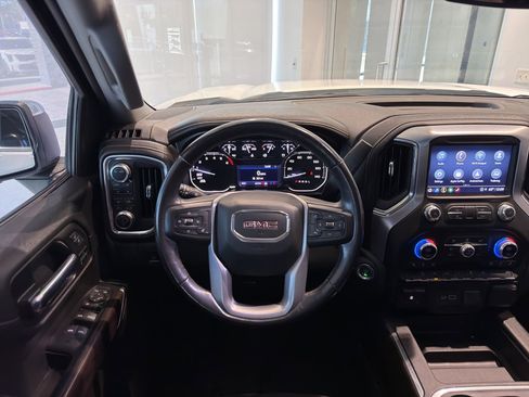 Used 2021 GMC Sierra 1500 SLT image 15