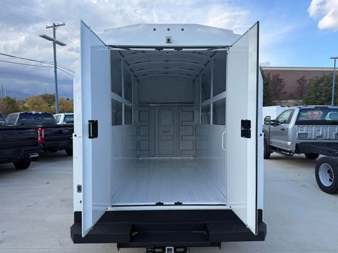 New 2026 Ford E-350 and Econoline 350 Super Duty w/ Power Equipment Group image 3