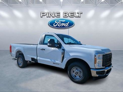 New 2025 Ford F250 XL w/ XL Chrome Package image 7