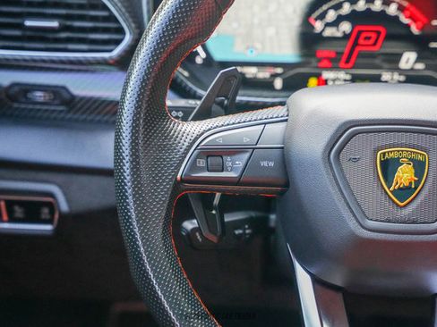 Used 2022 Lamborghini Urus image 51