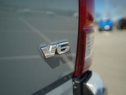 Used 2018 Toyota Tacoma TRD Sport w/ TRD Premium Sport Package image 42