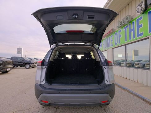 Used 2023 Nissan Rogue SV image 22