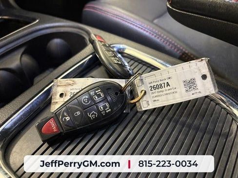 Used 2017 Dodge Grand Caravan GT FWD image 22
