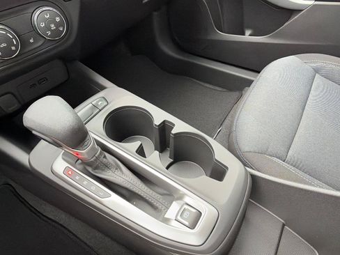 New 2026 Chevrolet Trax LS w/ LS Convenience Package FWD image 25