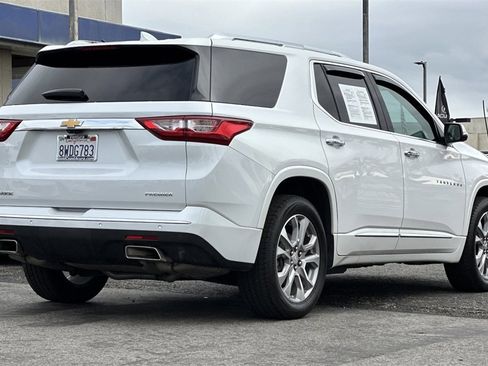 Used 2021 Chevrolet Traverse Premier image 4