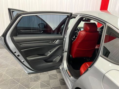Used 2020 Honda Accord Sport image 28