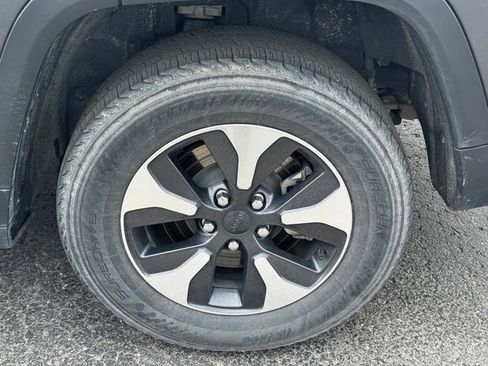 Certified 2024 Jeep Grand Cherokee Limited 4xe AWD/4WD image 11