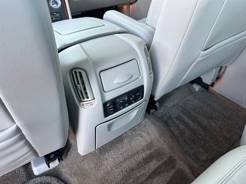 Used 2002 Cadillac Escalade EXT image 36