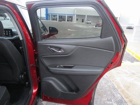 Certified 2024 Chevrolet Blazer LT w/ Convenience Package image 23