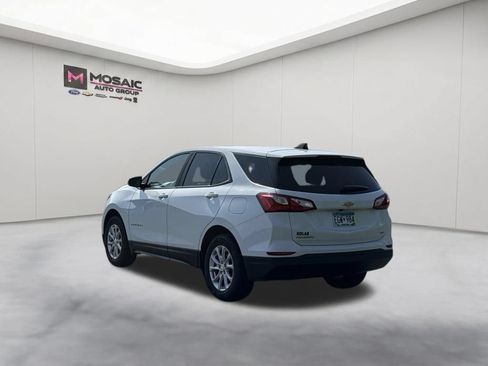 Used 2020 Chevrolet Equinox LS w/ LS Convenience Package AWD/4WD image 7