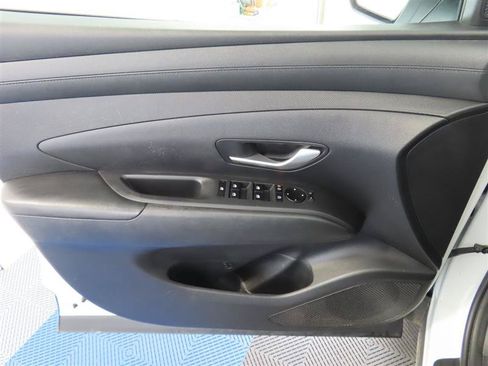 Used 2025 Hyundai Tucson SEL FWD image 15