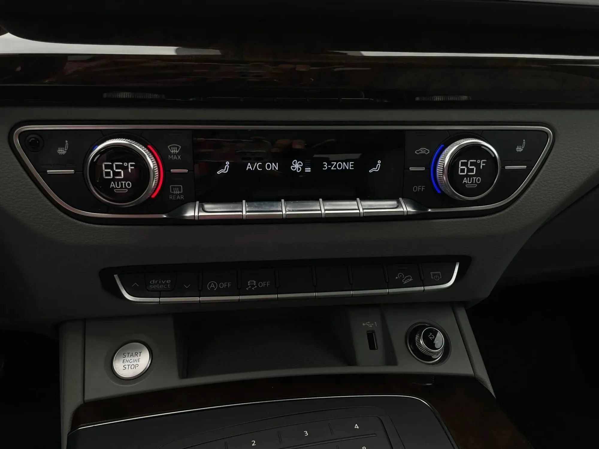 Used 2019 Audi Q5 2.0T Premium w/ Convenience Package AWD/4WD image 37