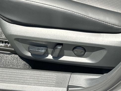 New 2026 Nissan Rogue Dark Armor AWD/4WD image 17