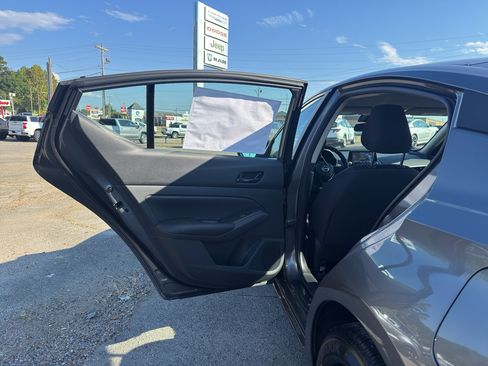 New 2025 Nissan Altima 2.5 S image 19