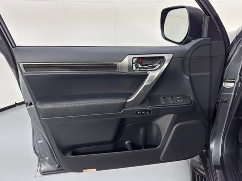 Used 2022 Lexus GX 460 Premium image 46