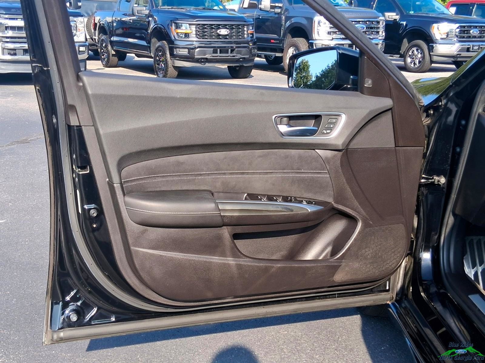 Used 2019 Acura TLX w/ Technology & A-SPEC Package FWD image 10