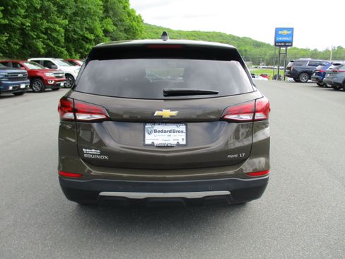 Used 2024 Chevrolet Equinox LT AWD/4WD image 6