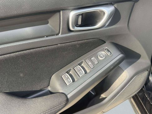 Used 2023 Honda Civic LX image 19
