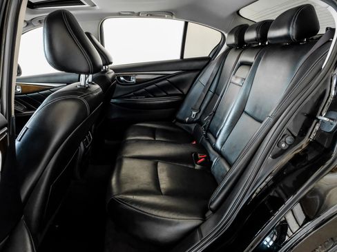 Used 2016 INFINITI Q50 3.0t Premium w/ Driver Assistance Package image 37