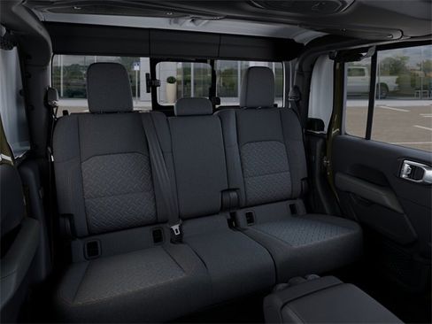 New 2026 Jeep Gladiator Mojave image 15