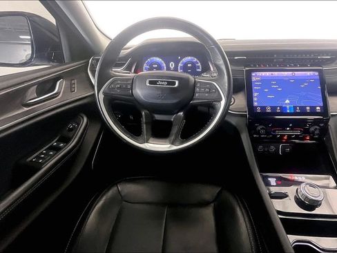 Used 2021 Jeep Grand Cherokee L Limited AWD/4WD image 6