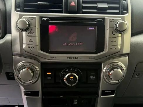 Used 2013 Toyota 4Runner SR5 w/ Convenience Pkg AWD/4WD image 12