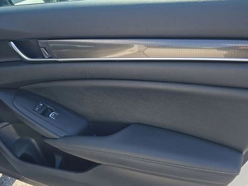 Used 2019 Honda Accord Sport image 20