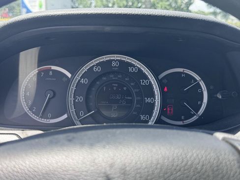 Used 2015 Honda Accord LX image 19