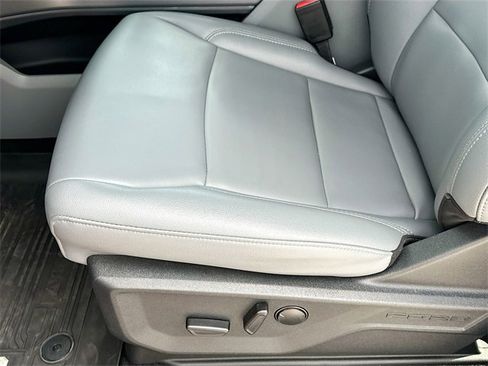 Used 2025 Ford F150 Lightning Flash image 20