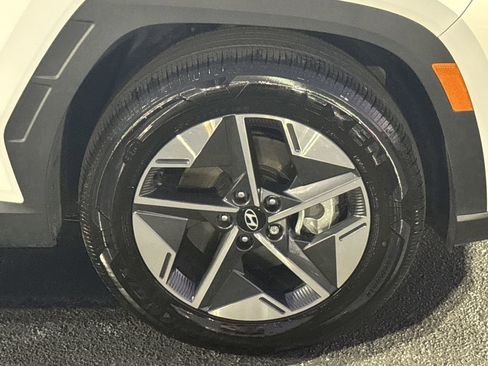 New 2025 Hyundai Tucson SEL image 12