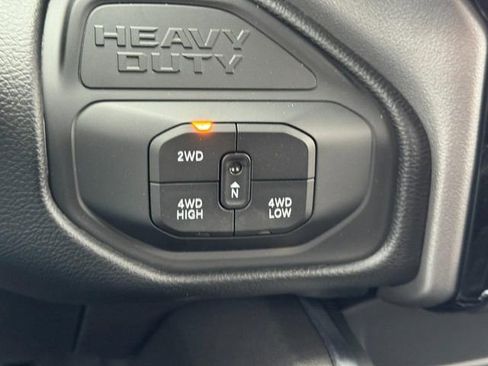 New 2026 RAM 2500 Big Horn AWD/4WD image 19