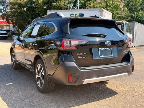 Used 2021 Subaru Outback Touring XT AWD/4WD image 8