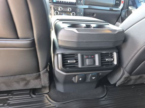 Certified 2025 Ford F150 Raptor AWD/4WD image 10