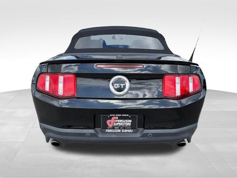 Used 2012 Ford Mustang GT Premium w/ Security Pkg RWD image 6