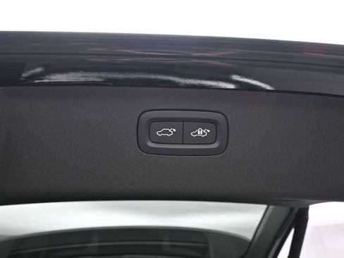 New 2026 Volvo XC90 T8 Plus w/ Protection Package Premier AWD/4WD image 33