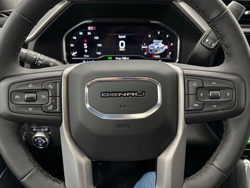 New 2025 GMC Sierra 2500 Denali w/ Denali Reserve Package image 24