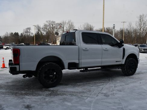 Used 2024 Ford F350 Lariat w/ Sport Appearance Package image 7