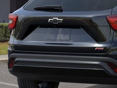 New 2026 Chevrolet Trax RS w/ Driver Confidence Package FWD image 14