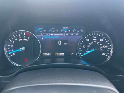 Used 2020 Ford Expedition XLT w/ Equipment Group 202A image 25