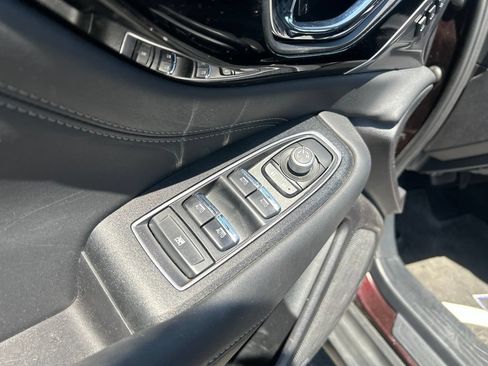 Used 2023 Subaru Outback Limited AWD/4WD image 18