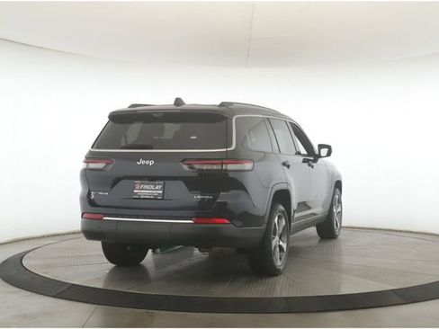 Used 2023 Jeep Grand Cherokee L Limited w/ Luxury Tech Group II image 7