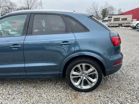 Used 2018 Audi Q3 2.0T Premium w/ Convenience Package image 5