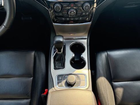 Used 2021 Jeep Grand Cherokee Limited image 28